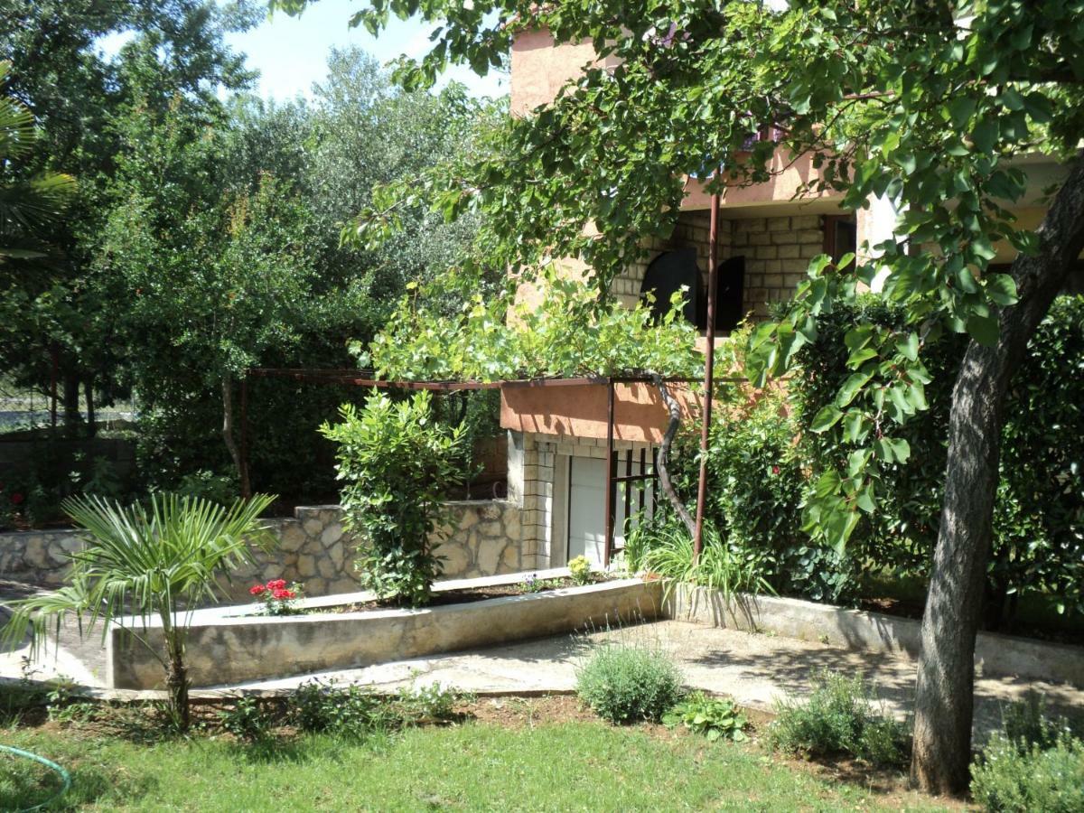 Apartment Martina Biograd Na Moru Bagian luar foto