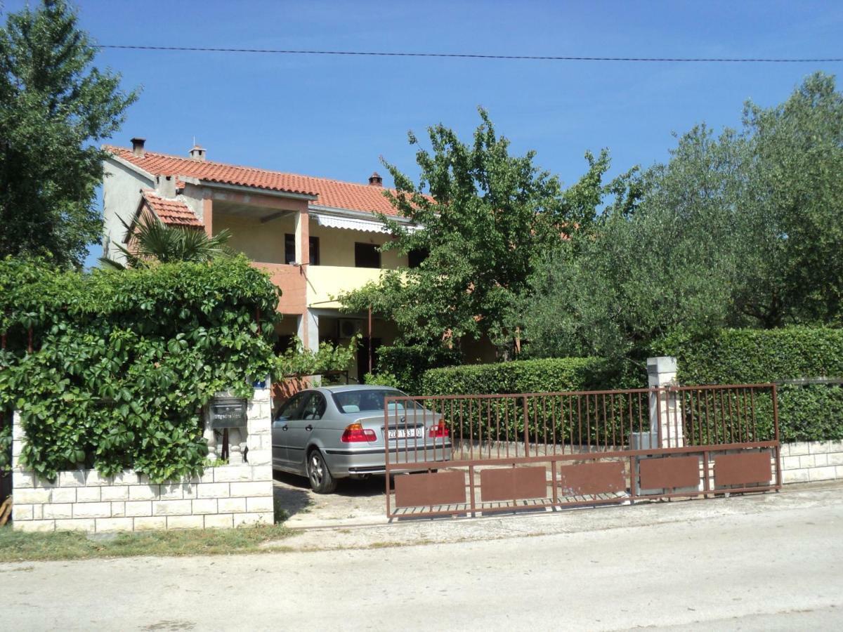 Apartment Martina Biograd Na Moru Bagian luar foto