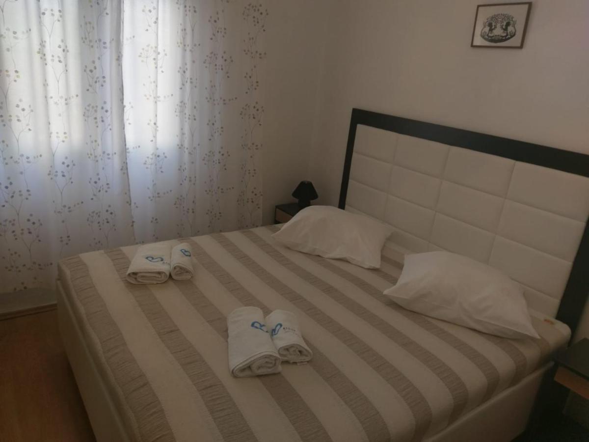 Apartment Martina Biograd Na Moru Bagian luar foto